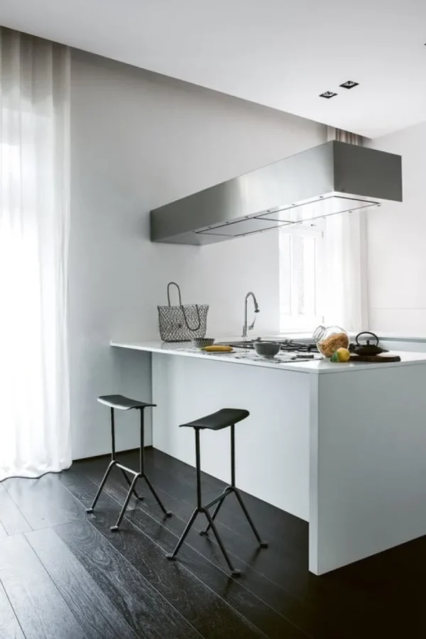 Magis Terrassenmöbel | Sitzgelegenheiten^Barhocker Officina, hoch, verzinkt, schwarz