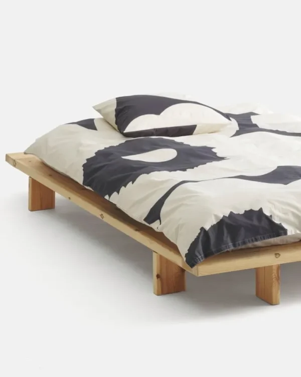 Marimekko Bettwäsche^Iso Unikko Kissenbezug, 50 x 60 cm, anthrazit - naturweiß
