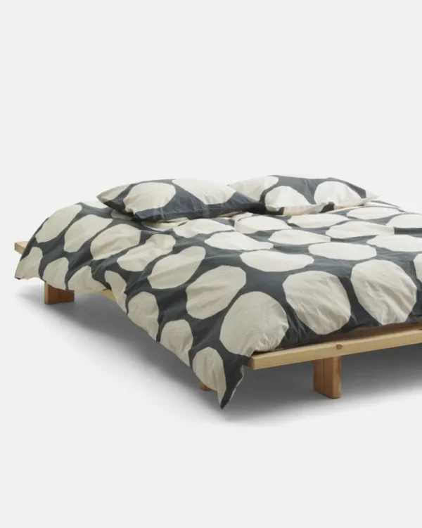 Finnish Design Shop Bettwäsche^Marimekko Kivet Kissenbezug, 50 x 60 cm, Graphitgrau - Cremeweiß