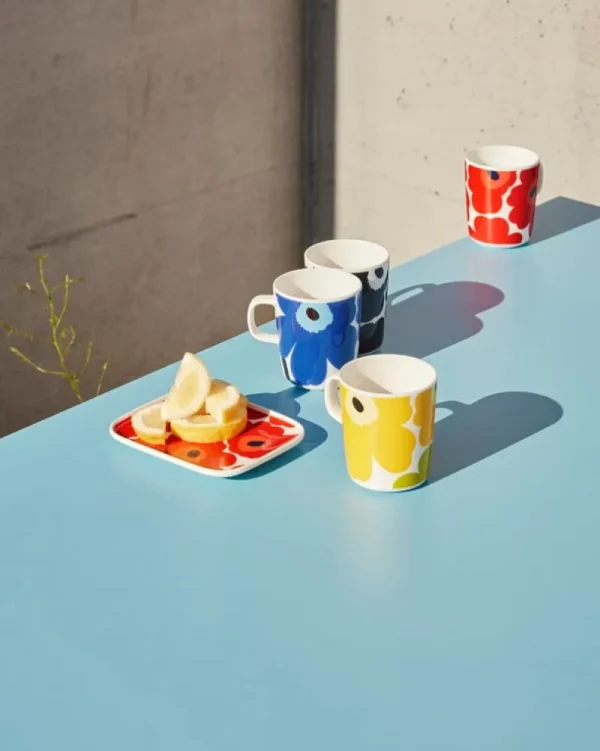 Marimekko Geschirr^Oiva – 2,5 dl Becher Unikko, weiß – rot – blau