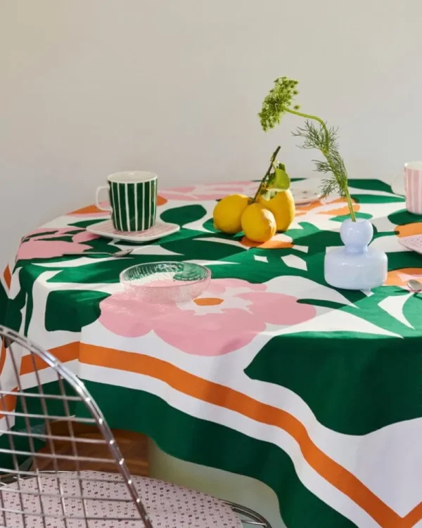 Marimekko Geschirr^Oiva - Piccolo Becher, 2,5 dl, weiß - rosa