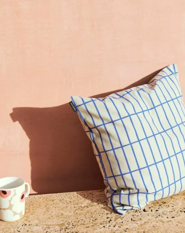 Marimekko Geschirr^Oiva - Unikko Tasse, 2,5 dl, Weiß - Lehmbraun - Puder - Rot