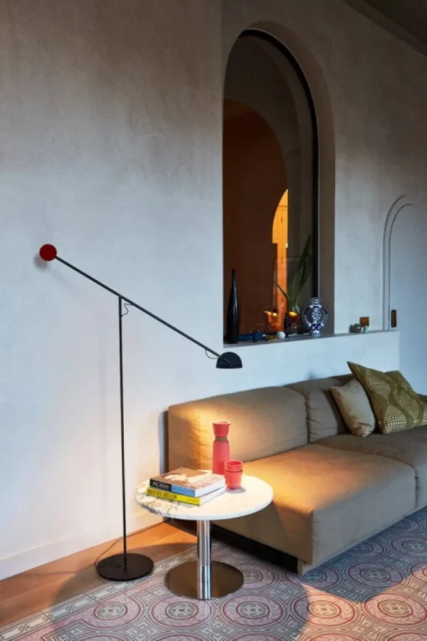 Artemide Stehleuchten-Marset Copernica P Stehleuchte, Rot – Schwarz