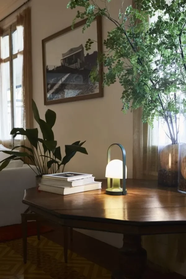Verpan Tischlampen | Tragbare Lampen-Marset FollowMe Leuchte, blau