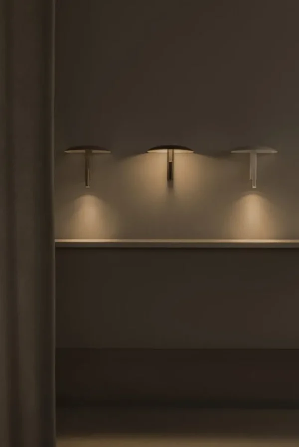 Artemide Wandleuchten-Marset Konoha Wandleuchte, schwarz