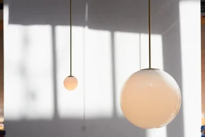 Michael Anastassiades Deckenleuchten-Brass Architectural Collection Pendelleuchte 250, poliertes Messing