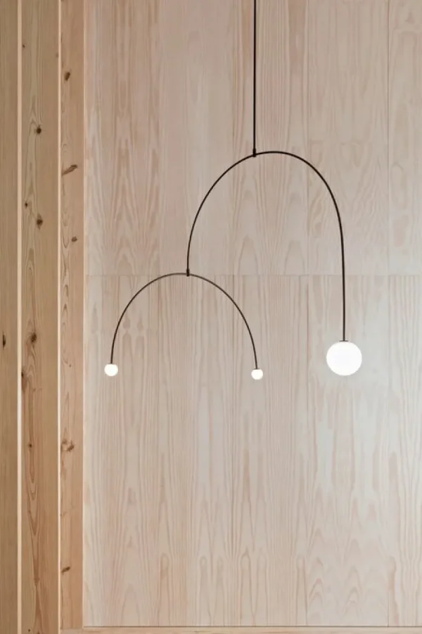 Michael Anastassiades Deckenleuchten-Mobile Chandelier 9, schwarz patiniertes Messing