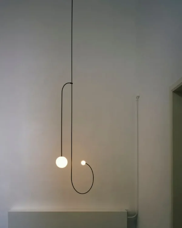 Tom Dixon Deckenleuchten-Michael Anastassiades Mobile Chandelier 11, schwarz patiniertes Messing