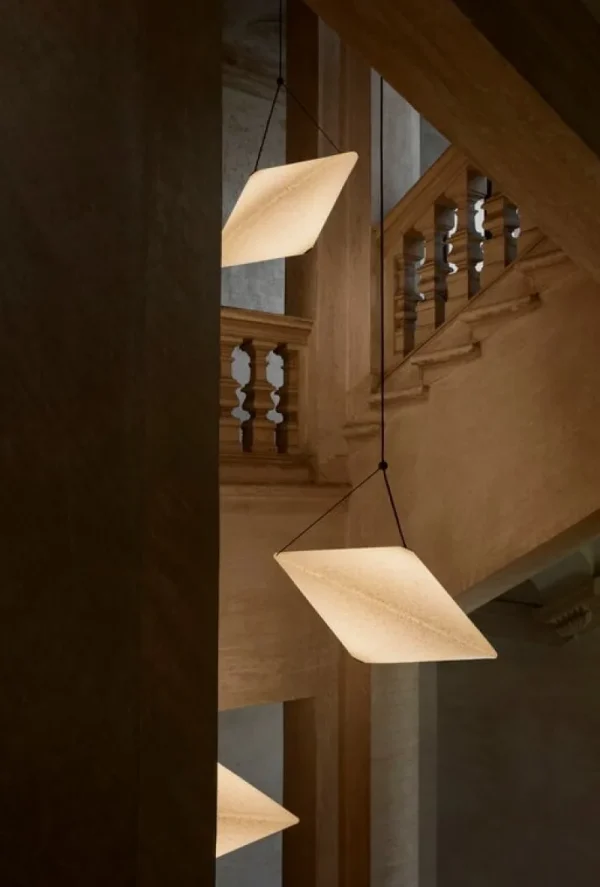 Muuto Deckenleuchten-Miniforms Rificolona Pendelleuchte, White Moon