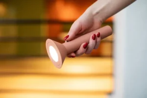 Mono Light Tischlampen-Dawn Patrol Taschenlampe, beige-rot