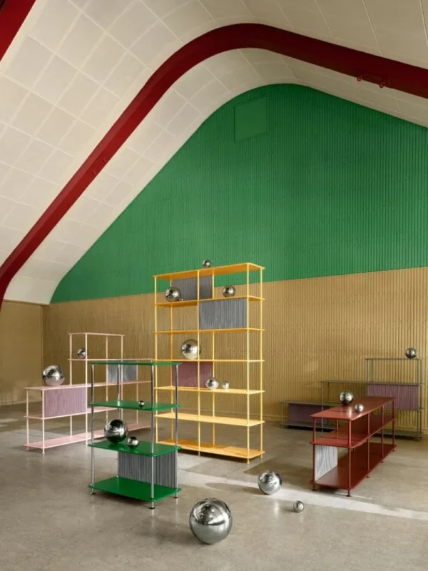 Muuto Regale-Montana Furniture Montana Free 300000 Regal, 232 Petersilie - Chrom