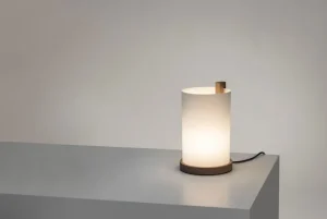HAY Tischlampen-Motarasu Enso Tischleuchte, weiß - Eiche