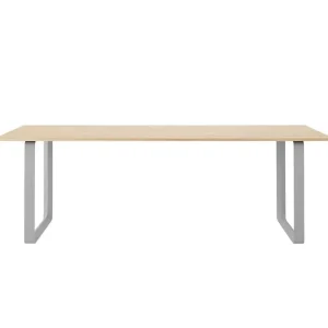 Eero Aarnio Originals Tische-Muuto 70/70 Tisch, 225 x 90 cm, Eiche massiv – Grau