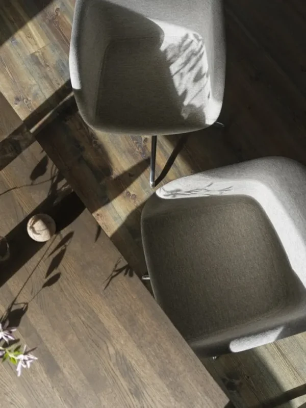 HAY Tische-Muuto 70/70 Tisch, 170 x 85 cm, Eiche massiv geräuchert – Grau