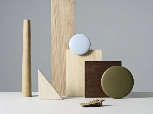 Muuto Garderoben Und Kleiderbügel^Dots Wood Kleiderhaken, Braungrün