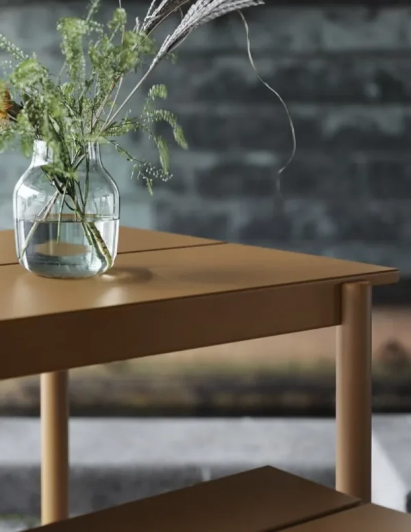 Muuto Terrassenmöbel^Linear Steel Bank, 110 cm, dunkelorange
