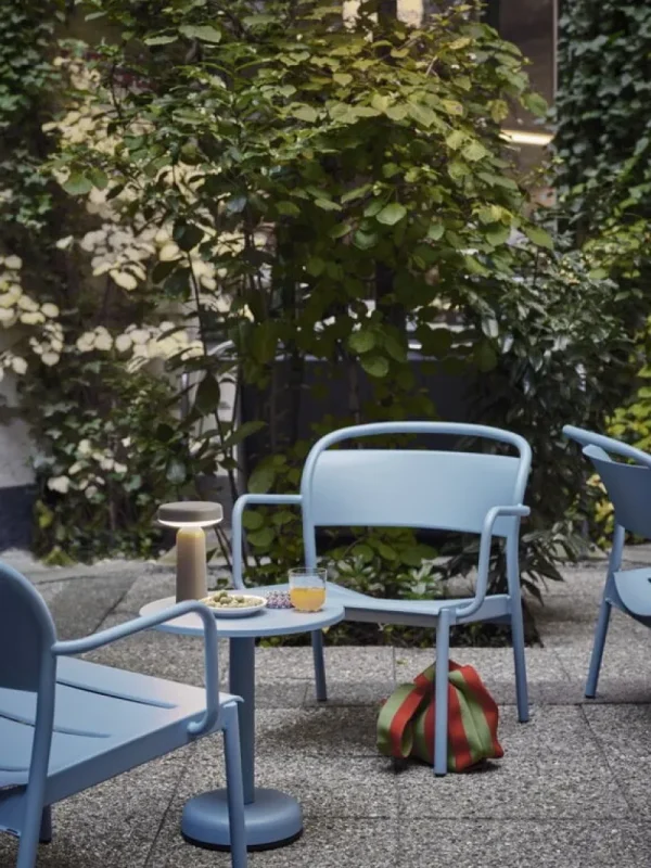 Muuto Terrassenmöbel^Linear Steel Lounge-Armlehnstuhl, Grau
