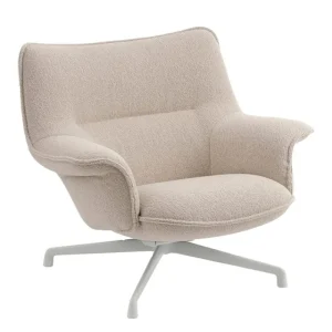 Muuto Sitzgelegenheiten-Loungesessel Doze, niedrig, Drehfuß, grau - beige Hearth 007