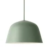 Muuto Deckenleuchten-Pendelleuchte Ambit 25 cm, staubgrün