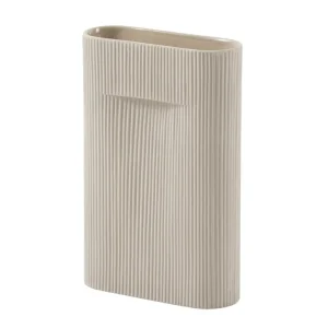 ferm LIVING Vasen-Muuto Ridge Vase, 35 cm, Beige