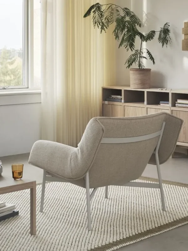 String Furniture Regale-Muuto Stacked Regalmodul mit Tür, mittel, Eiche