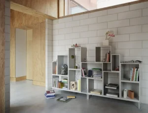 Muuto Tischlampen-Tischleuchte Post, braun-grün