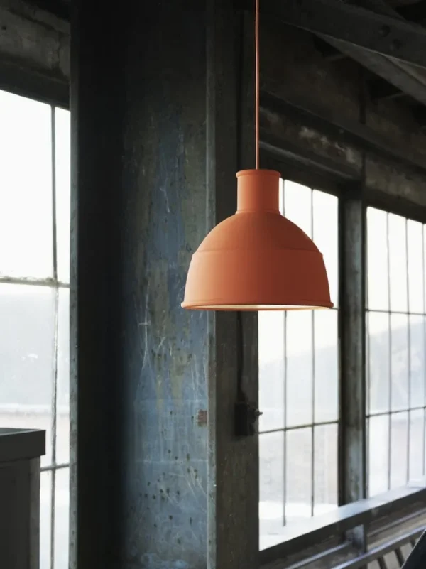 Fritz Hansen Deckenleuchten-Muuto Unfold Leuchte, orange