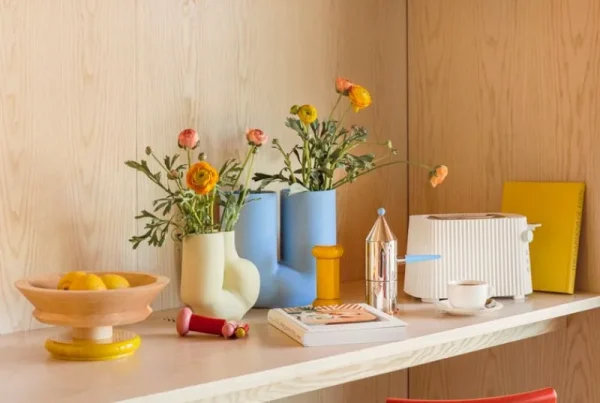 Vitra Vasen-Muuto Vase Kink, hellblau