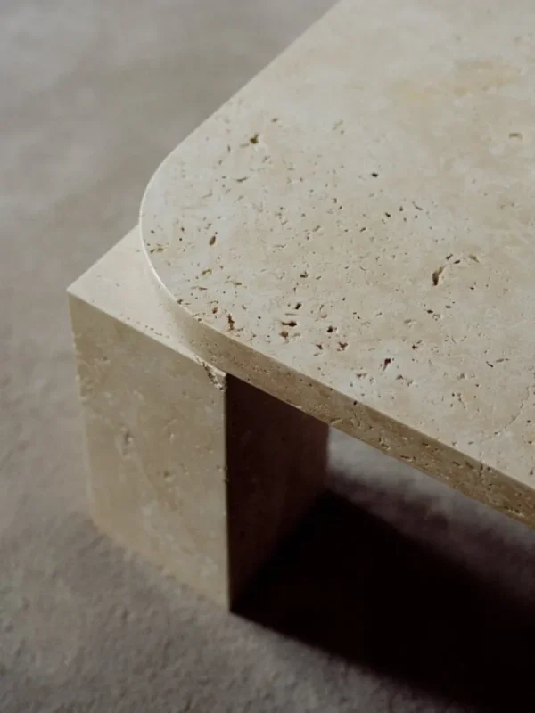 Carl Hansen & Su00f8n Tische-New Works Atlas Couchtisch, 60 x 60 cm, Travertin ungefüllt