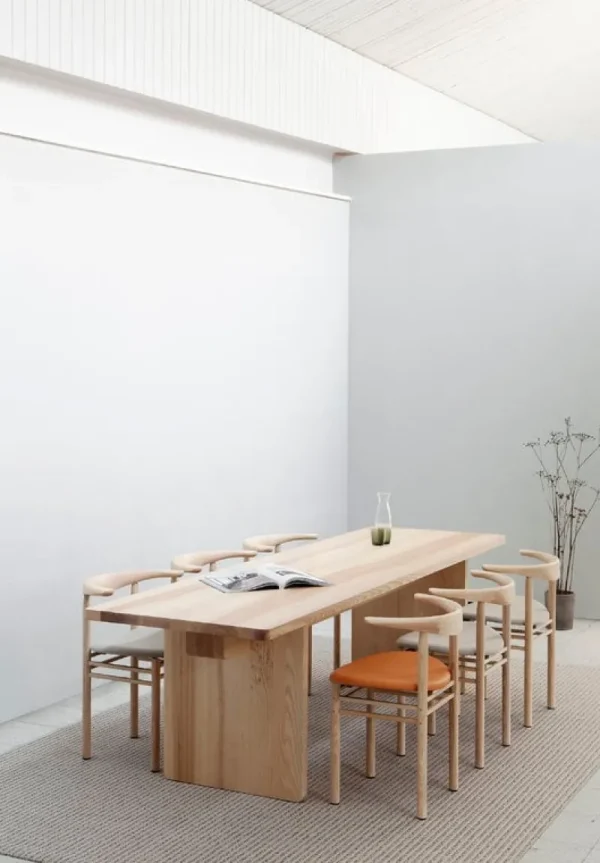 Artek Tische-Nikari Edi Tisch, 260 x 90 cm, Eiche