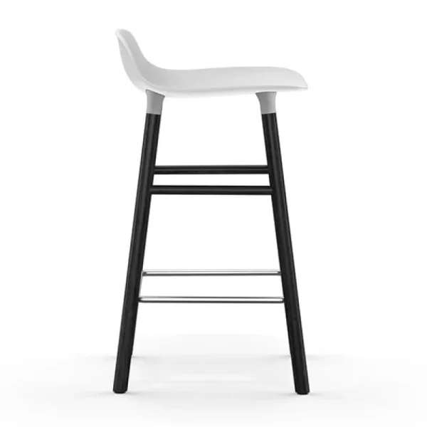 Muuto Sitzgelegenheiten-Normann Copenhagen Barhocker Form, 65 cm, weiß – Eiche schwarz
