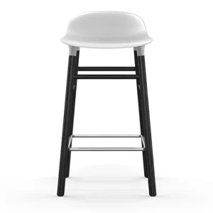 Muuto Sitzgelegenheiten-Normann Copenhagen Barhocker Form, 65 cm, weiß – Eiche schwarz