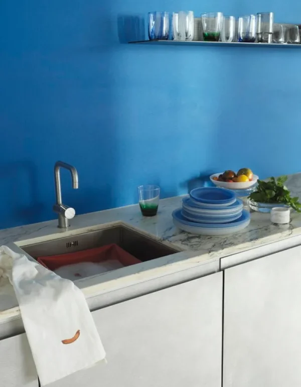 Normann Copenhagen Geschirr^Cosmic Glasteller, 27 cm, Blau