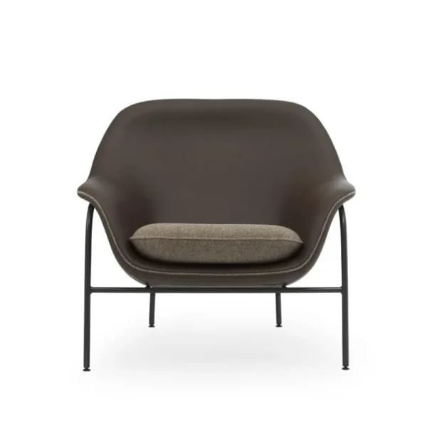 Woodnotes Sitzgelegenheiten-Normann Copenhagen Drape Loungesessel, niedrig, Leder braun- Hallingdal 270 - Schw.