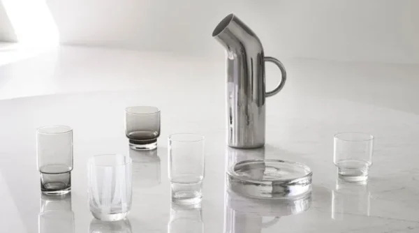 Normann Copenhagen Gläser Und Tassen^Fit Glas, 380 ml, Rauchgrau