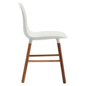 Carl Hansen & Su00f8n Sitzgelegenheiten-Normann Copenhagen Form Stuhl, Weiß – Nussbaum