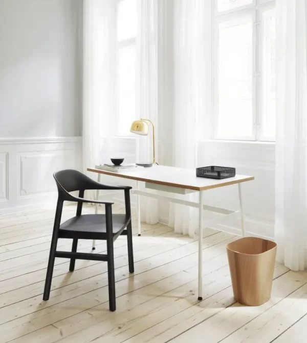 Normann Copenhagen Sitzgelegenheiten-Herit Armlehnstuhl, Eiche schwarz – Schwarz