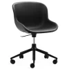 Normann Copenhagen Sitzgelegenheiten-Hyg Stuhl mit 5 Rollen, drehbar, Schwarz – Schwarzes Leder Ultra