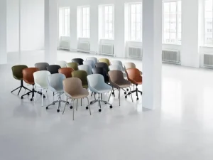 Normann Copenhagen Sitzgelegenheiten-Hyg Stuhl mit 5 Rollen, drehbar, Aluminium – Synergy 16