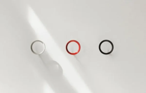 Normann Copenhagen Garderoben Und Kleiderbügel^Loop Haken, mittelgroß, Schwarz