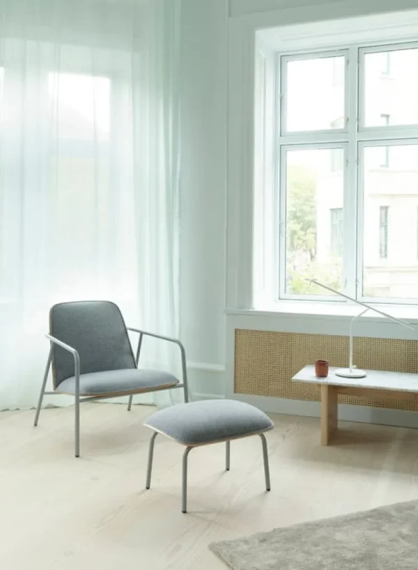 Vitra Sitzgelegenheiten-Normann Copenhagen Pad Loungesessel niedrig, Stahl grau - Eiche - Synergy LDS 16