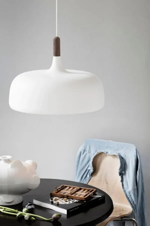 Normann Copenhagen Deckenleuchten-Northern Acorn Pendelleuchte, Mattweiß