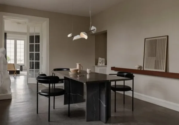 Astep Deckenleuchten-Nuura Florii 5 Linear Pendelleuchte, dunkles Bronze - weiß