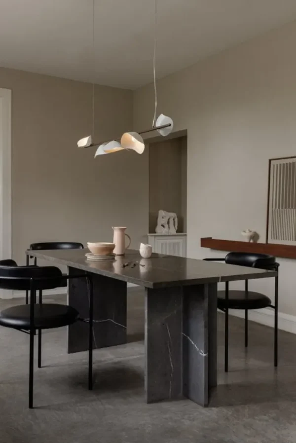 Astep Deckenleuchten-Nuura Florii 5 Linear Pendelleuchte, dunkles Bronze - weiß