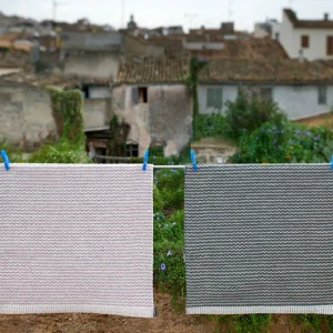 Pappelina Outdoor-textilien^Teppich Mono, 85 x 260 cm, Fossil Grey