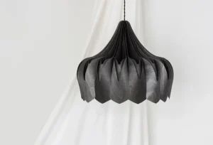 Louis Poulsen Deckenleuchten-Pilke Lights Pendelleuchte Pioni, groß, Schwarz