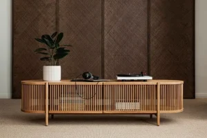Poiat Aufbewahrungsmöbel-Bastone Sideboard mit Türen, niedrig, Eiche