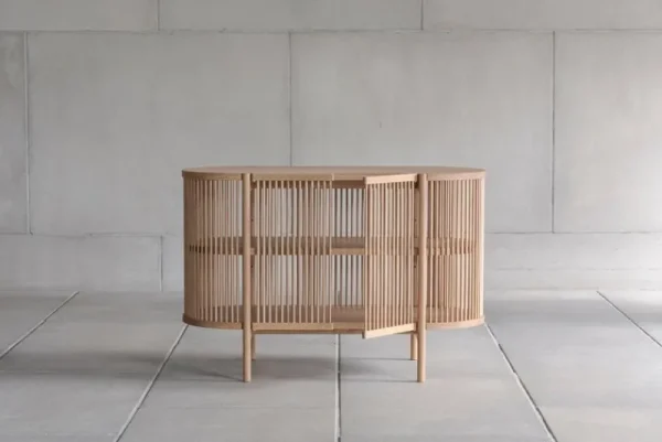 Poiat Aufbewahrungsmöbel-Petit Bastone Sideboard mit Türen, Schwarz