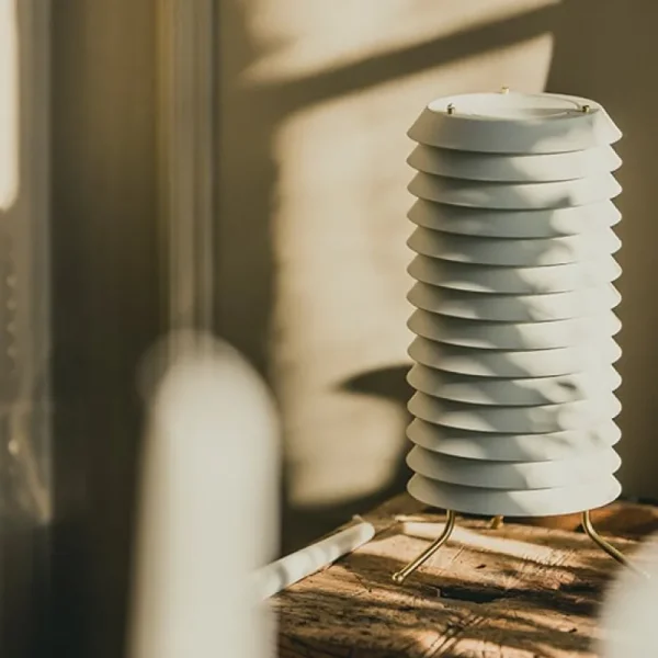 Artemide Tischlampen-Santa & Cole Tischleuchte Maija 15, nude-rosé