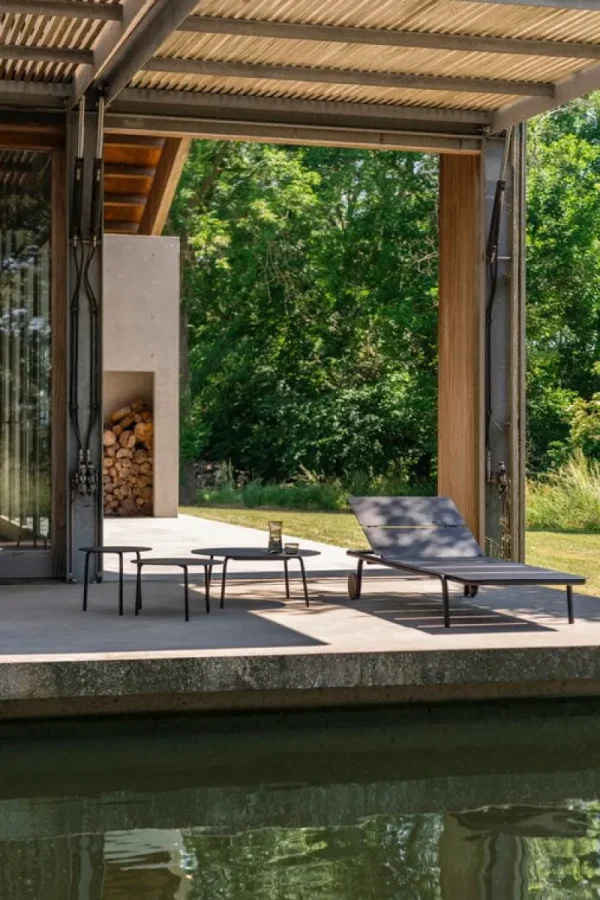 Serax Terrassenmöbel | Tische^August Beistelltisch, 50 cm, Schwarz